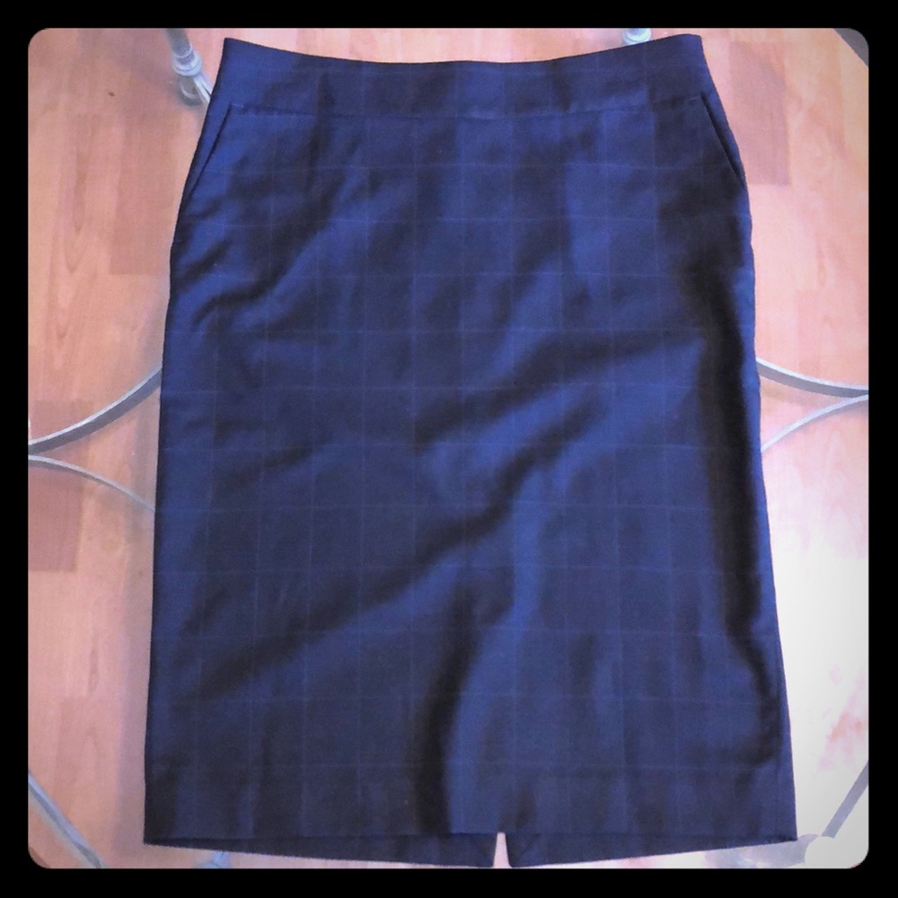 Old Navy pencil skirt, with pockets